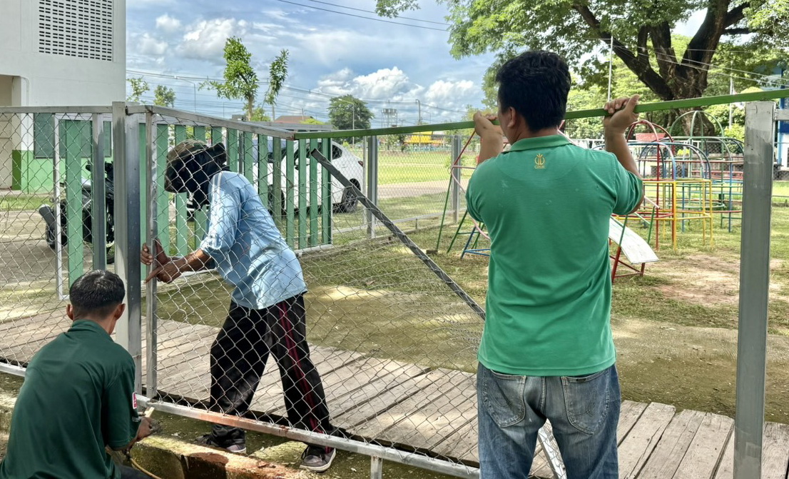 ชุมชนและสังคม :  ซ่อมแซมบ้านพักและอาคาร